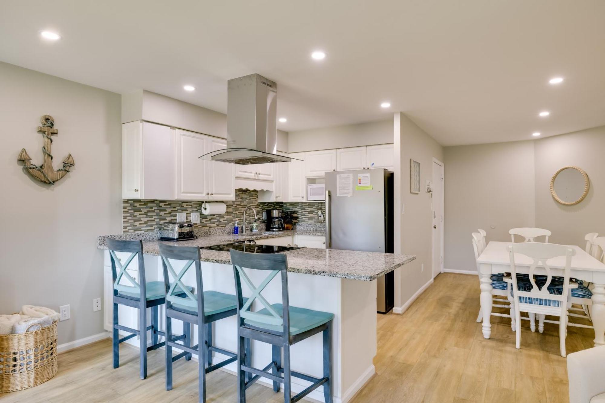Emerald Isle Condo With Indoor Pool And Beach Access! Екстер'єр фото