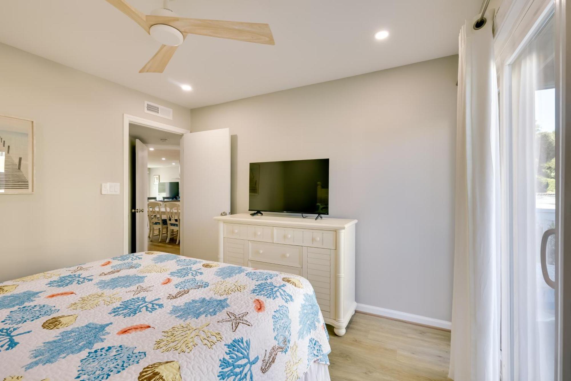 Emerald Isle Condo With Indoor Pool And Beach Access! Екстер'єр фото